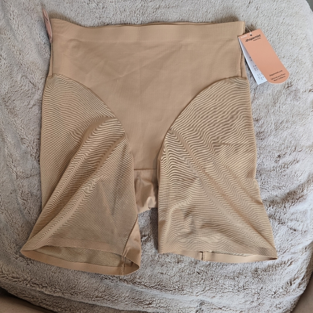 NWT Shapermint Empower Mesh Shaper Shorts Size Small